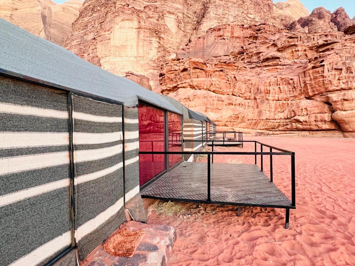 Cort de lux Bedouin Lifestyle Camp *