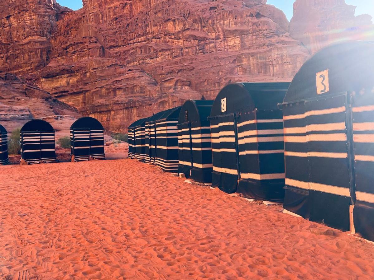 Cort de lux Bedouin Lifestyle Camp *
