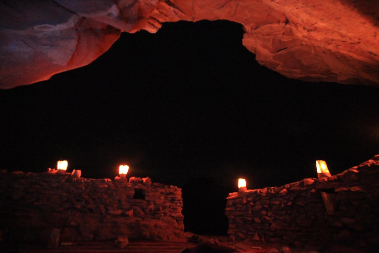 Luxury tent Bedouin Lifestyle Camp *